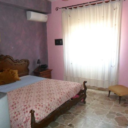 B&B Pinkhouse Milazzo Ngoại thất bức ảnh